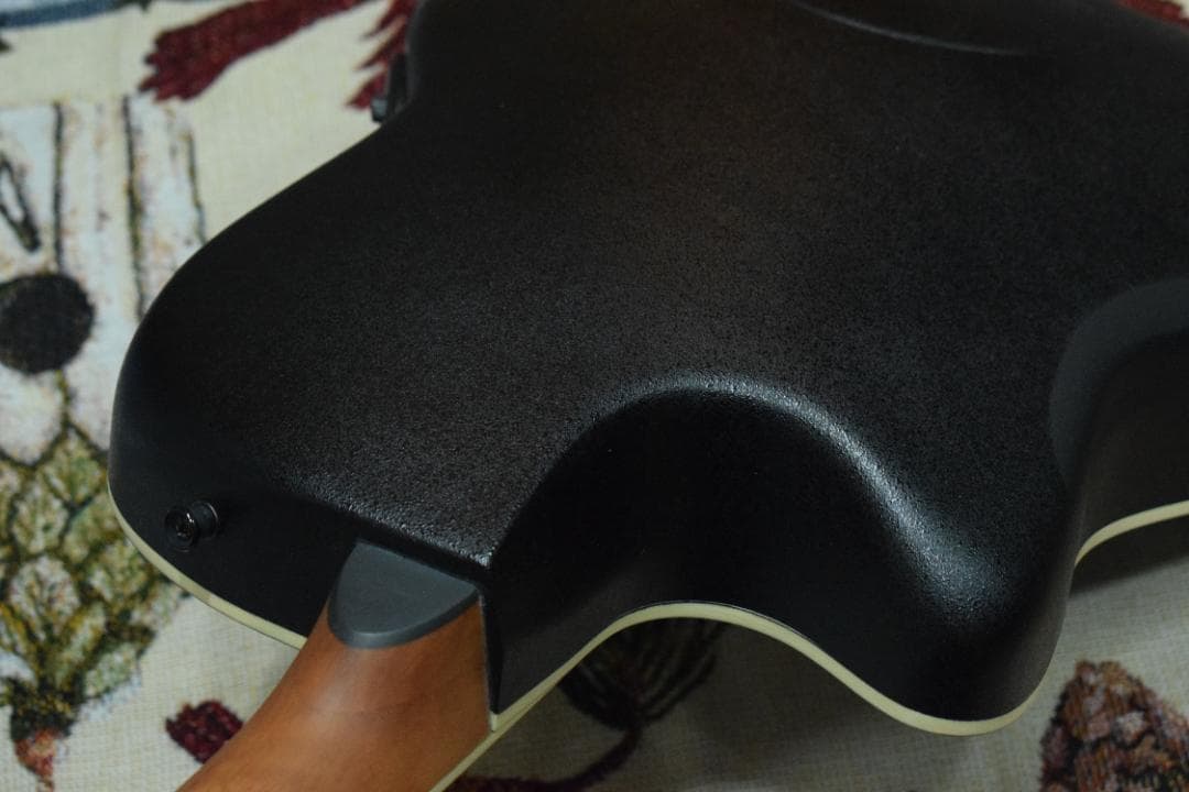 Ovation Celebrity CC48 Blue ハードケース付 動作良好