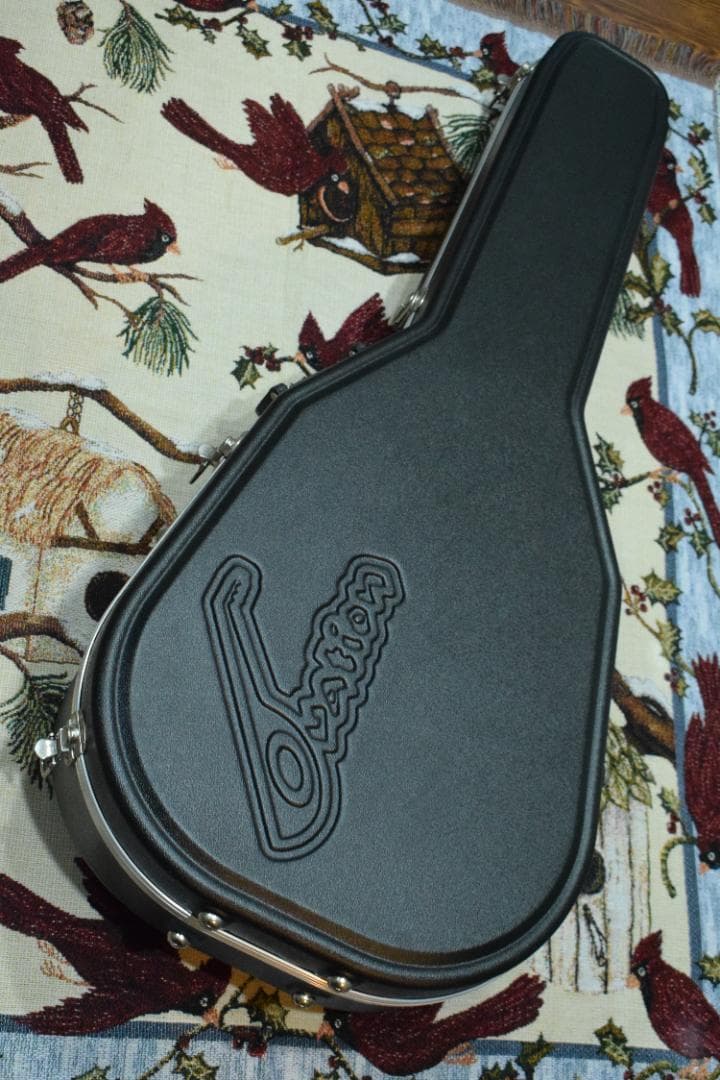 Ovation Celebrity CC48 Blue ハードケース付 動作良好