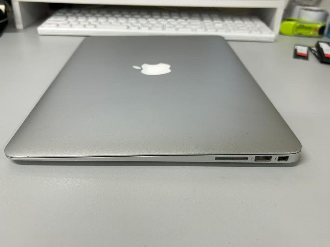 MacBook Air 13インチ i7 2014 ジャンク