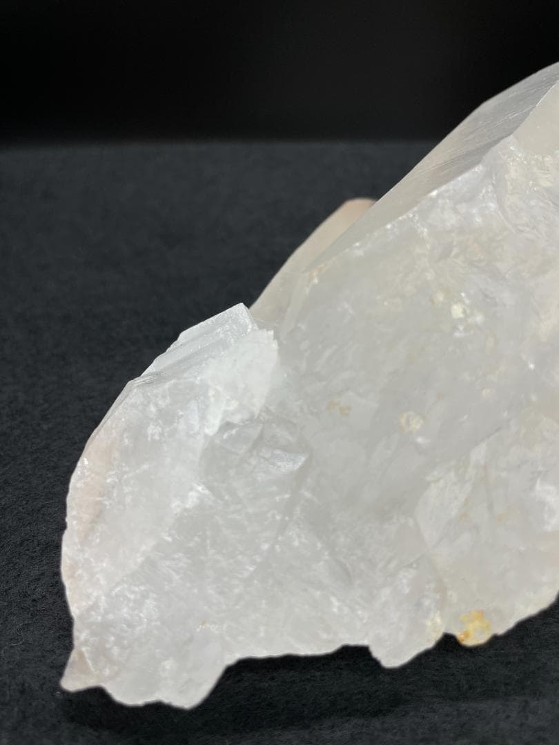 【超美品・クラスター・虹入り】マダガスカル産水晶（天然石）