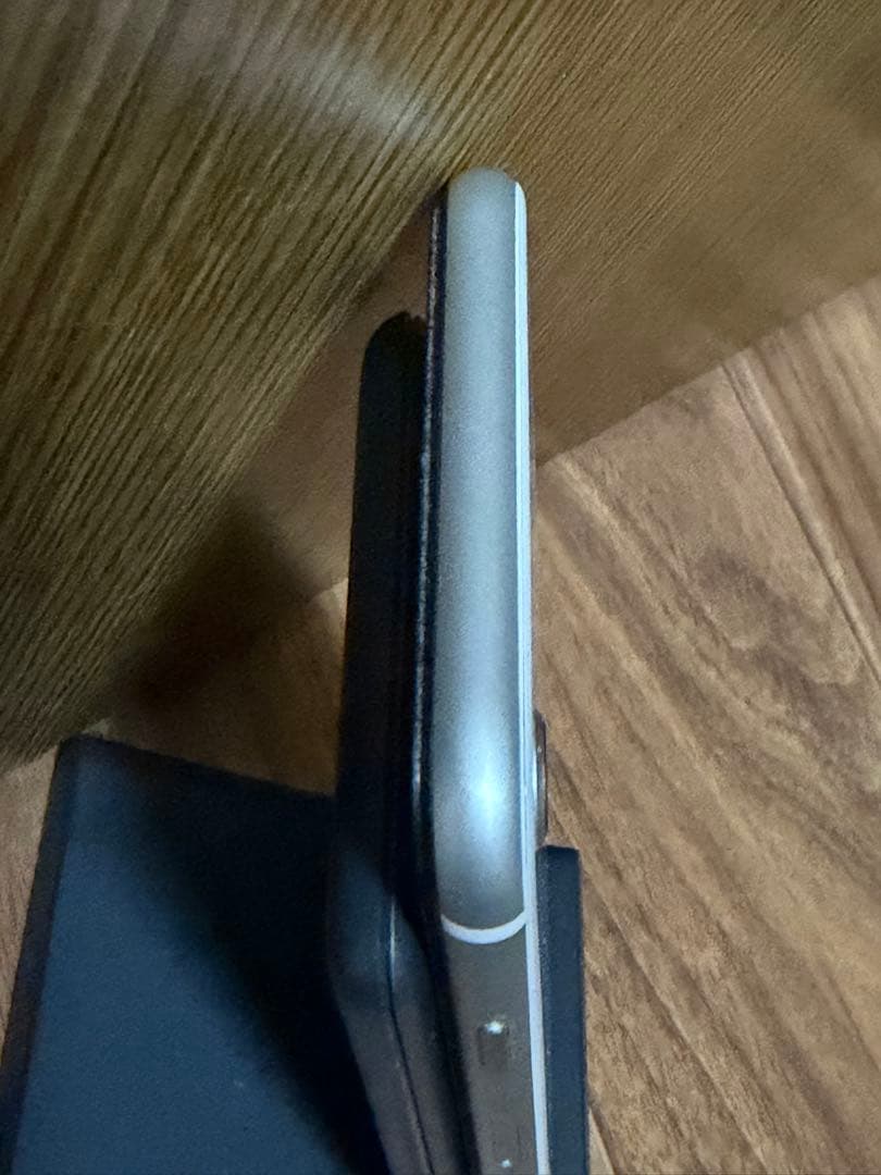 ⭐️極美品⭐️Apple iPhone SE⭐️第二世代 ホワイト 64G⭐️