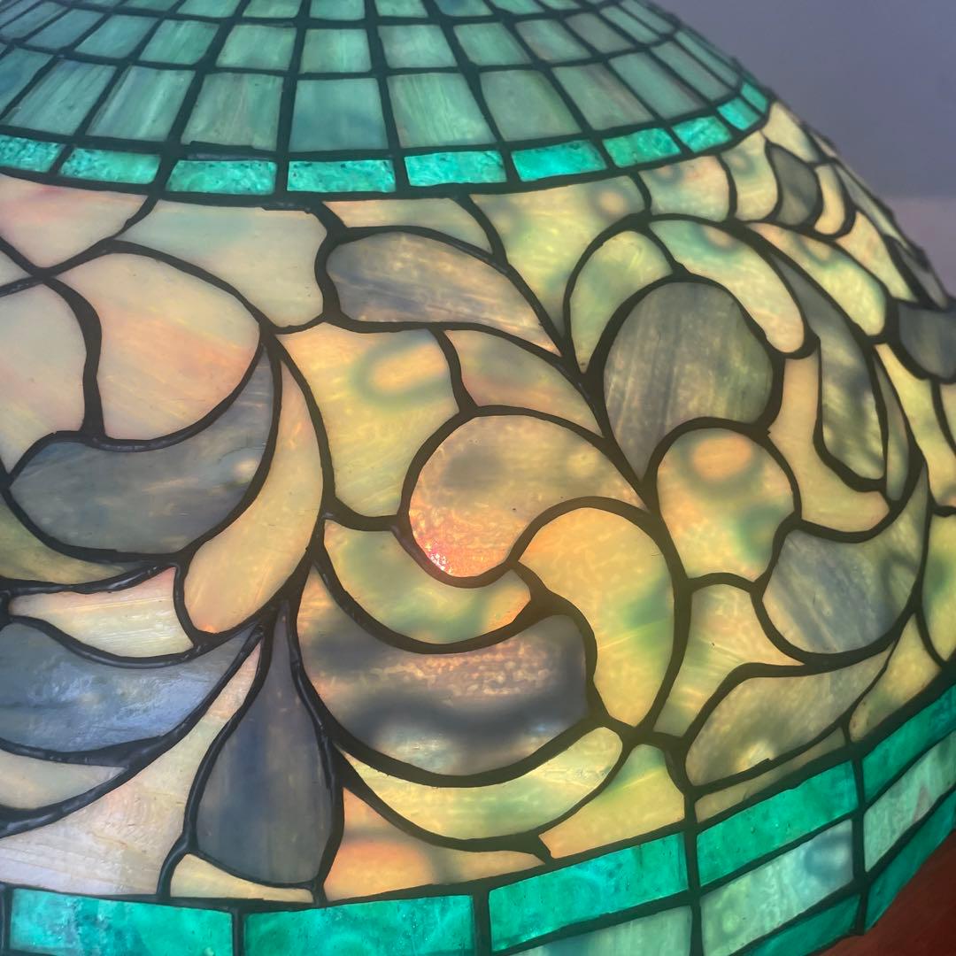 ステンドグラス　ティファニーランプ