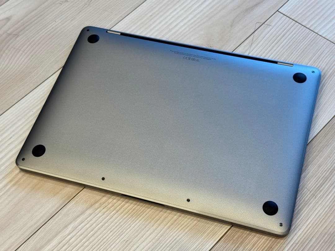 MacBookPro 13インチ　M1 スペースグレイ　美品　即日発送