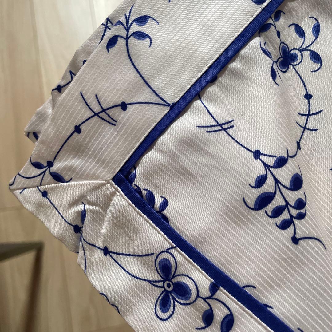   テーブルクロス 100%コットンサテ未使用品