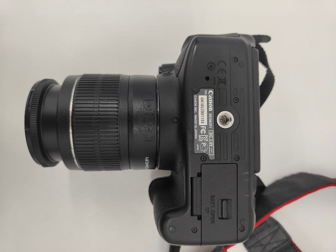 Canon EOS kiss X6i デジタル一眼レフ EF-S 18-55mm