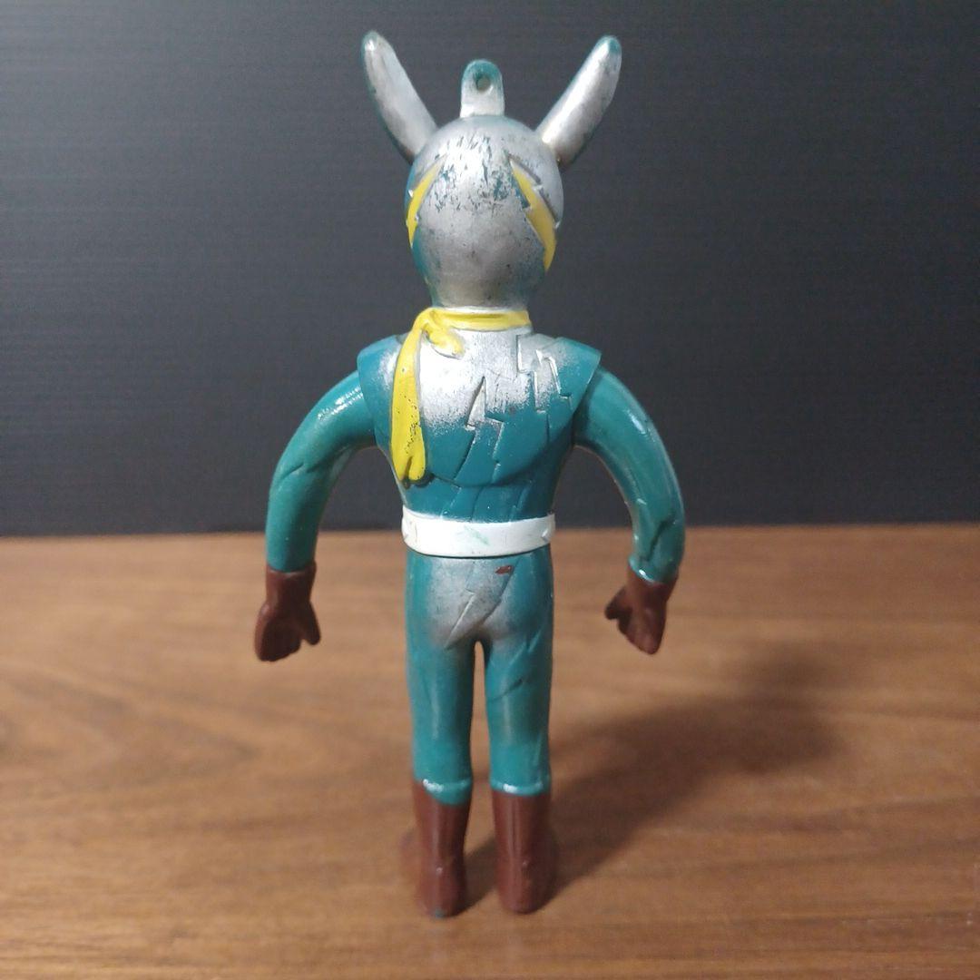 当時物「仮面ライダー」「キカイダー01」「イナズマン」ペンダントトップ３体セット