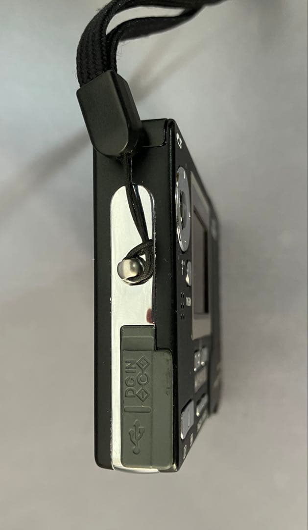 美品　CONTAX SL300R デジタルカメラ 本体