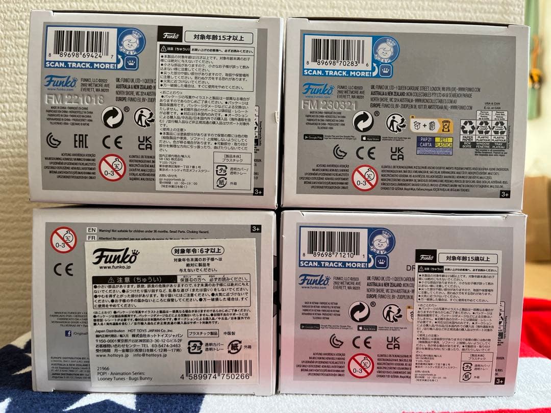 FUNKO POP LooneyTunes バックスバニー シルベスタ　ルーニー