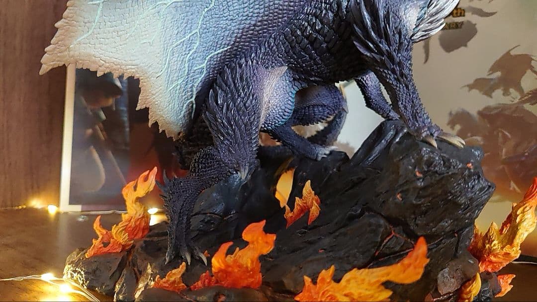 【国内正規品】モンスターハンター クリエイターズモデル　煌黒龍アルバトリオン