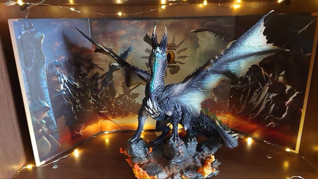 【国内正規品】モンスターハンター クリエイターズモデル　煌黒龍アルバトリオン
