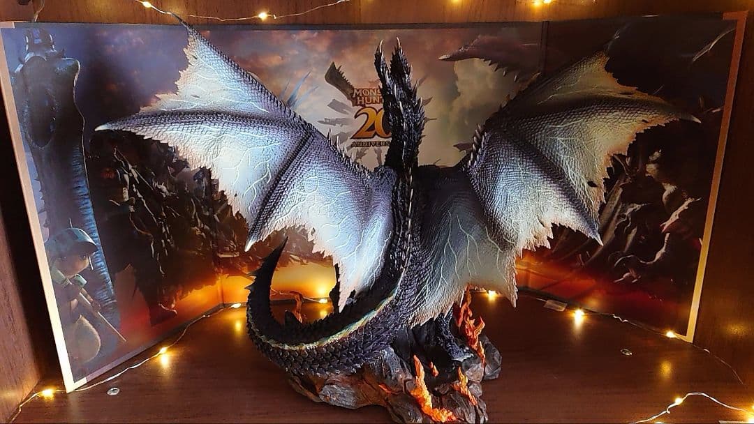 【国内正規品】モンスターハンター クリエイターズモデル　煌黒龍アルバトリオン