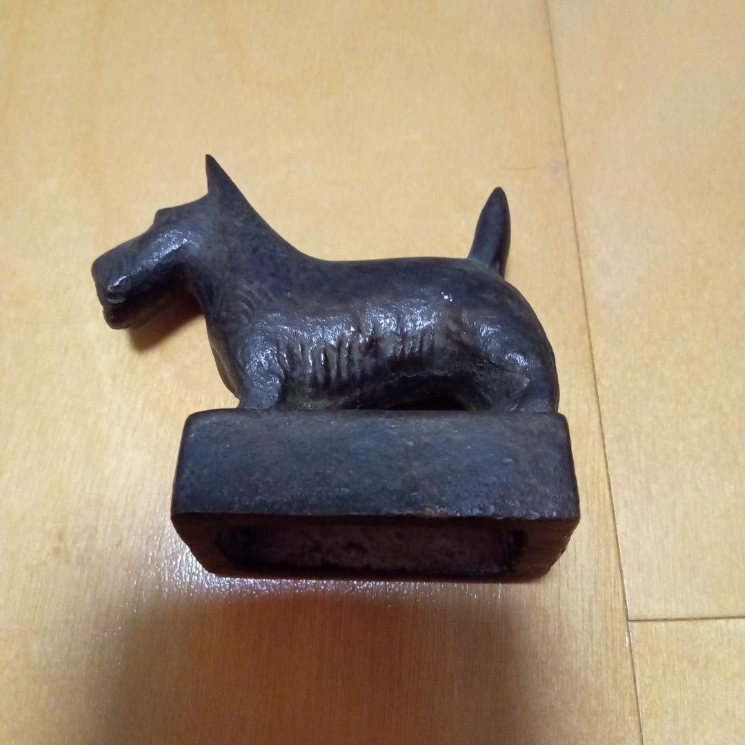 【アンティーク】ペーパーウェイト(鐵製) シュナウザー犬 彫刻