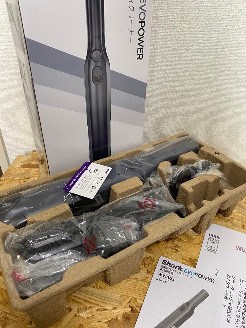 【格安・超美品】Shark EVOPOWER スティッククリーナー本体