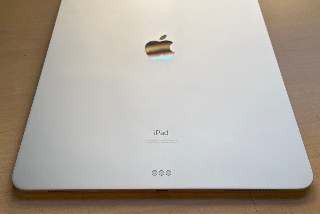 iPad Pro （12.9インチ）第4世代　シルバー　128GB 超美品　#2