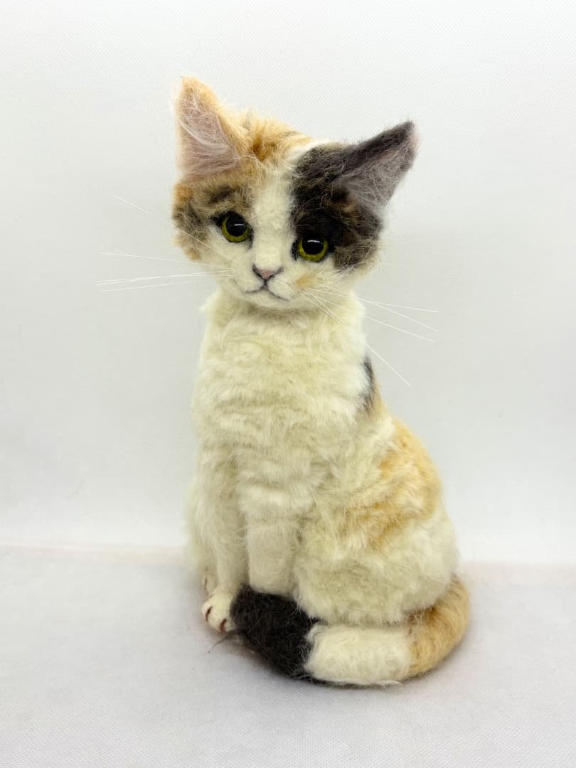 A猫 羊毛フェルト　三毛猫【ハンドメイド 猫