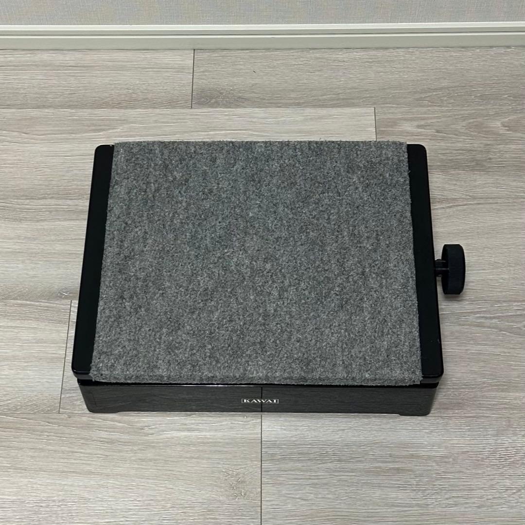 KAWAI/ カワイ　ピアノ補助台　ピアノ足台