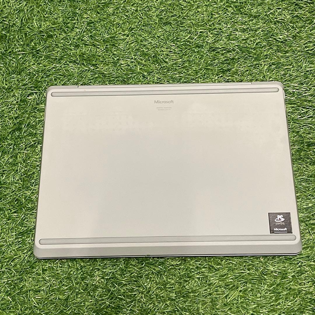 【極美品】Microsoft Surface Laptop Go2 8GB