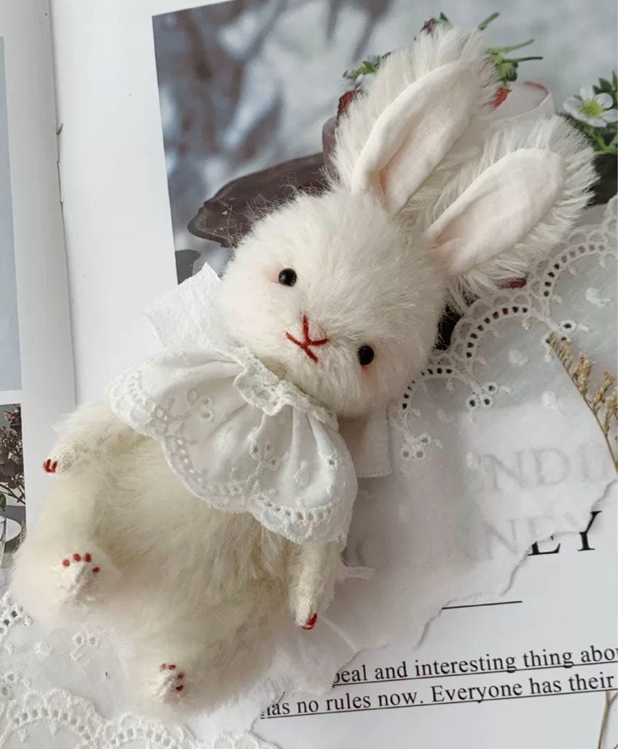 リトルベイビーうさぎ ぬいぐるみ 海外作家様 ハンドメイド 部屋飾り ロリィタ