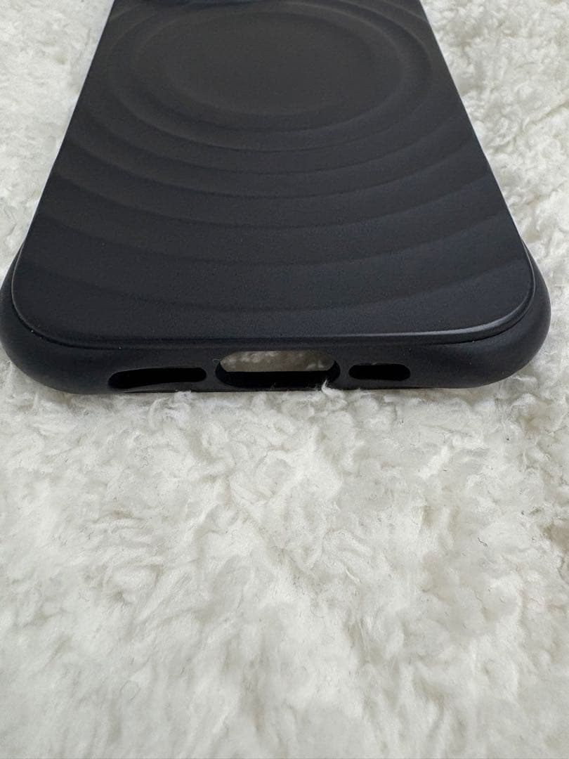 翌日配達 CASETiFY iPhone 16 ケース ウェーブ シリコン 黒