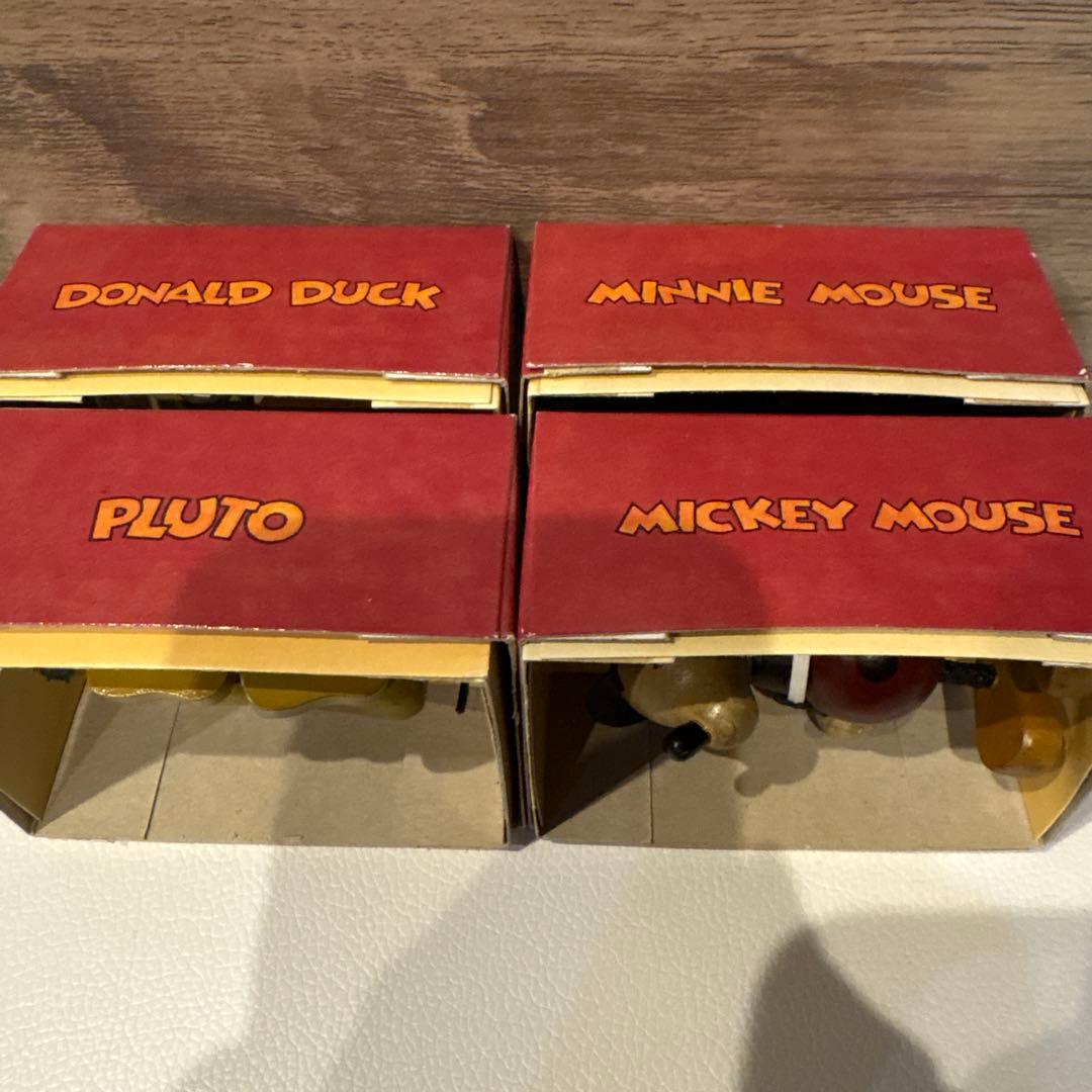 ヤングエポック Disney レトロトイコレクション