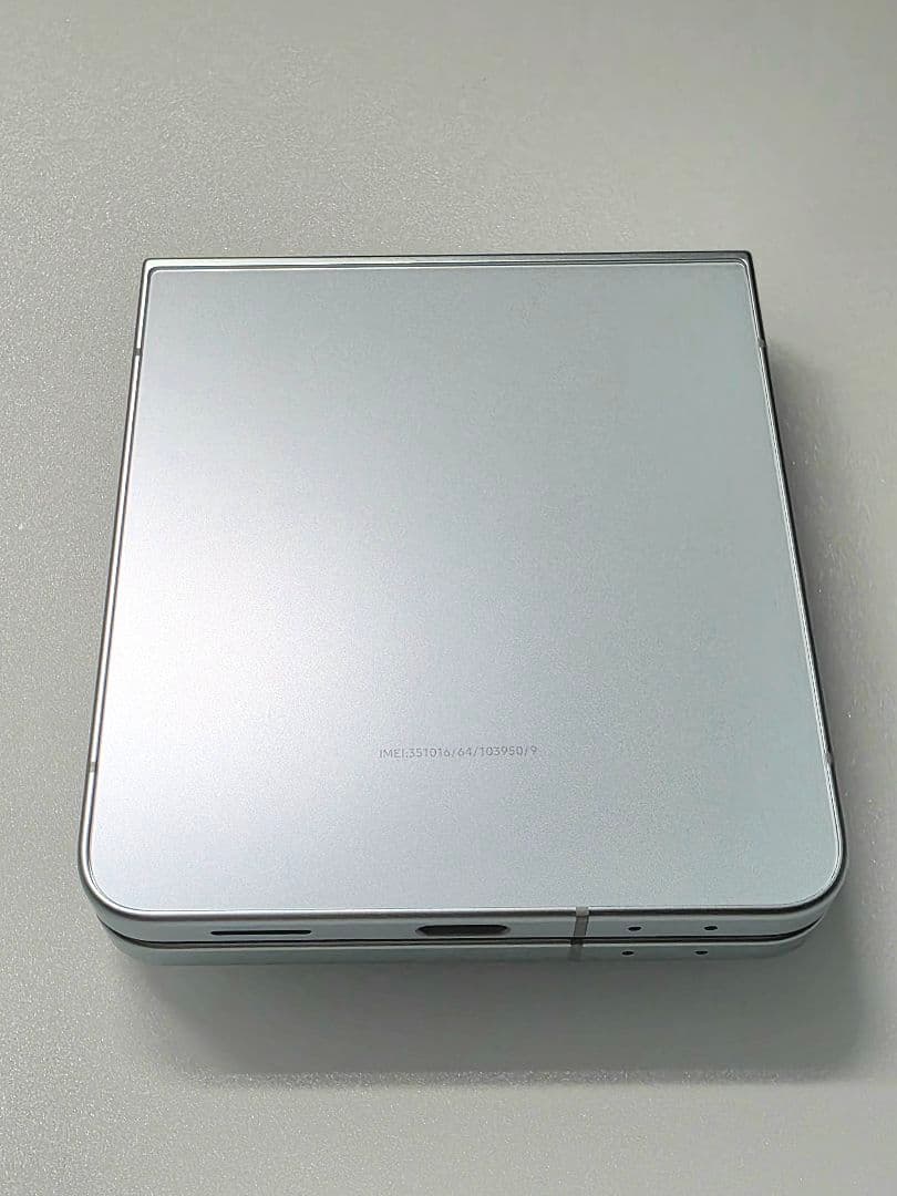 【美品】Galaxy z flip7 国内版SIMフリー 256GB ミント