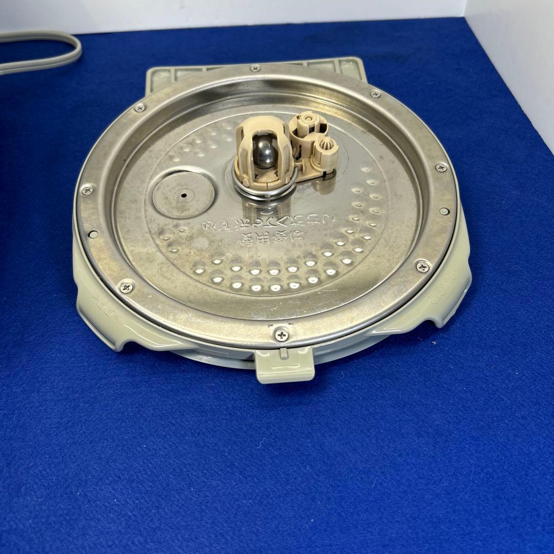 さくらTOSHIBA RC-10VQL IH炊飯器5.5合2017年