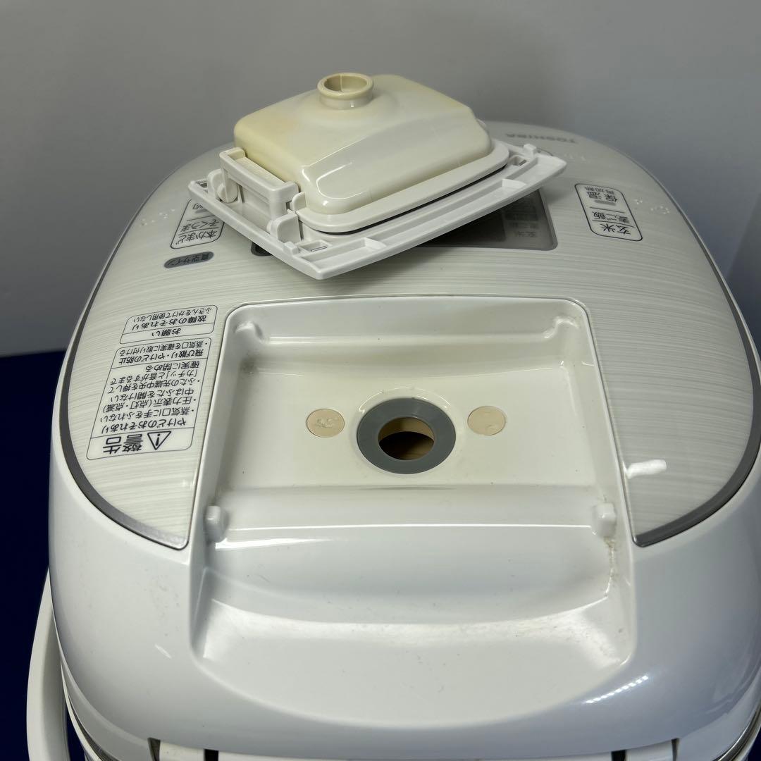 さくらTOSHIBA RC-10VQL IH炊飯器5.5合2017年