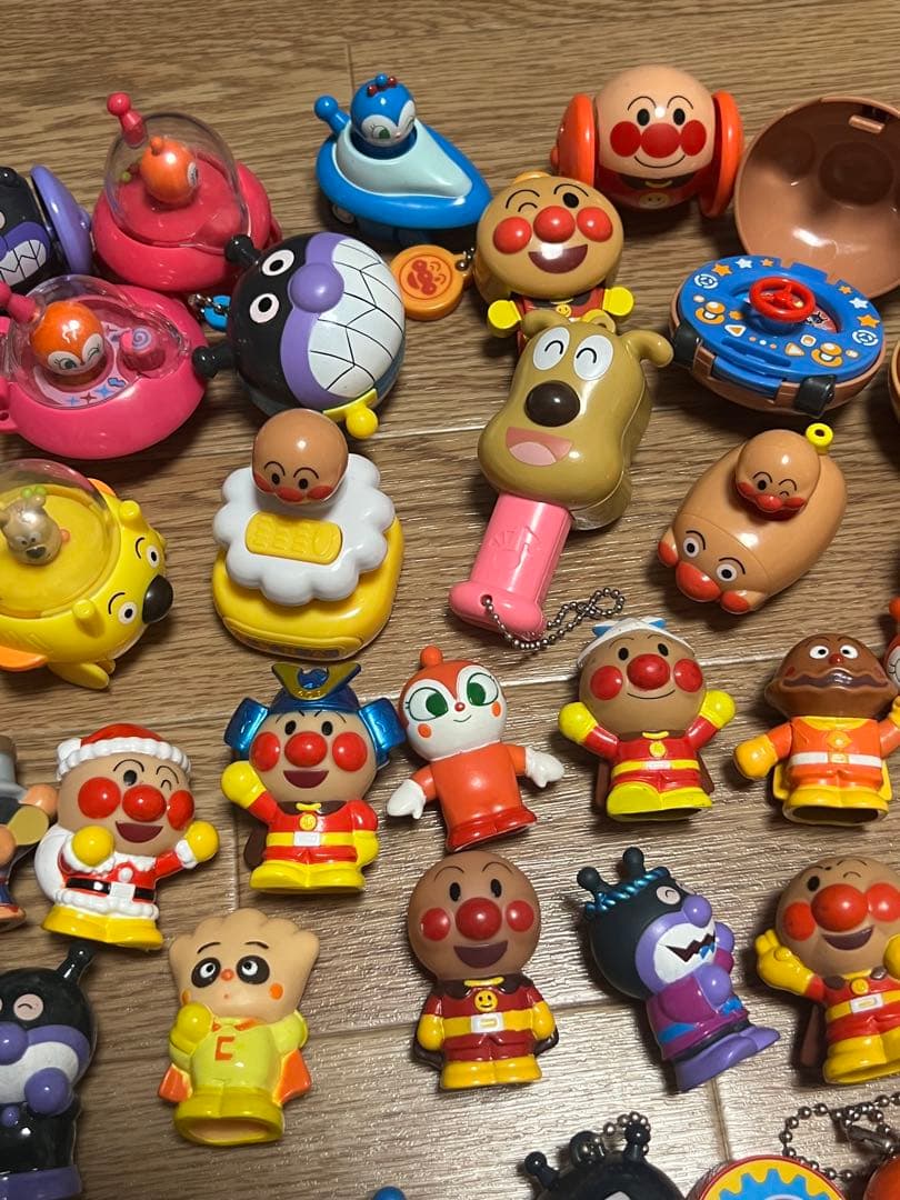 （お値引き不可❌）アンパンマン　ソフビ　ミニフィギュア　102点まとめ売り