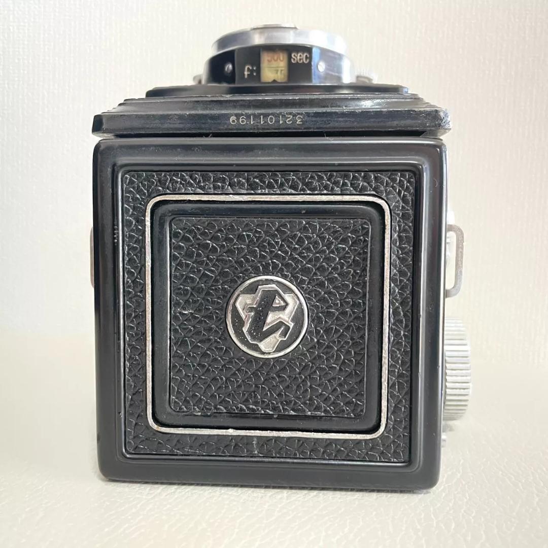 【完動品・美品】 Yashicaflex NEW B 二眼レフカメラ #204