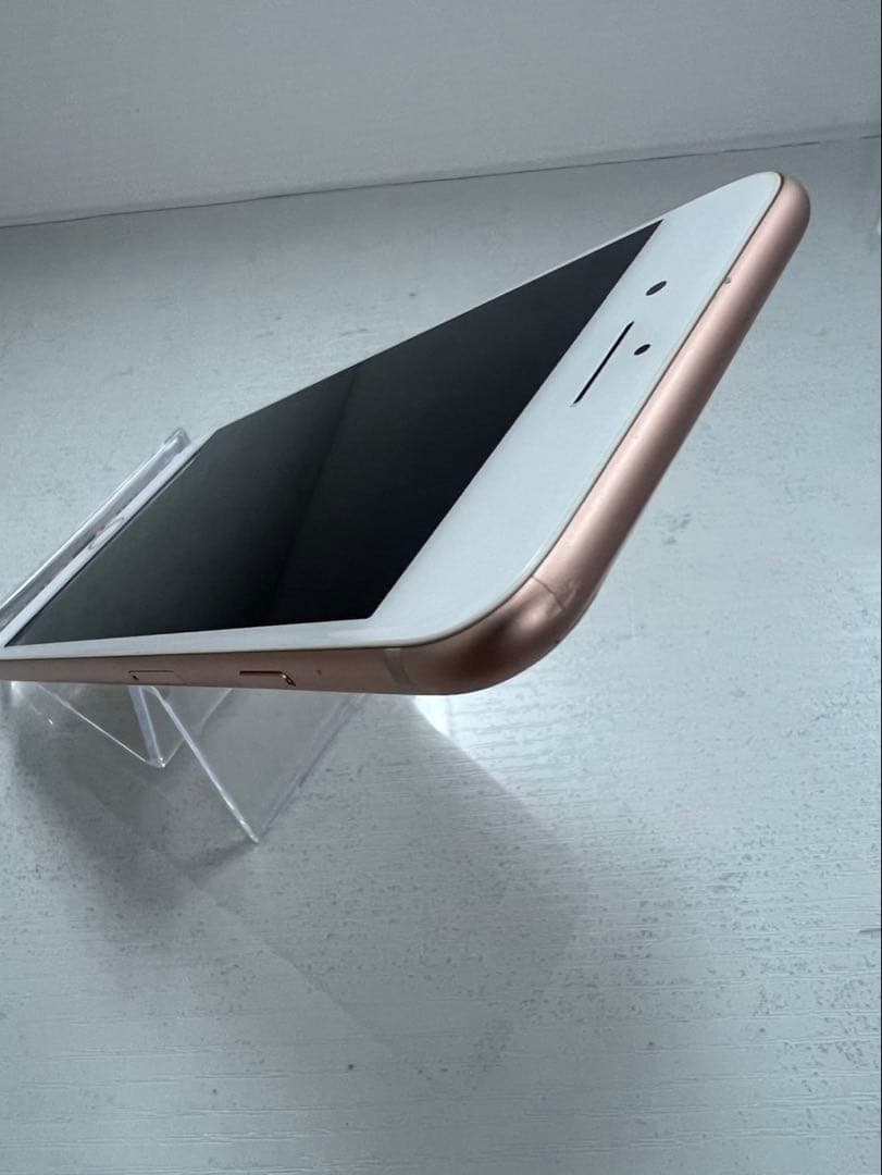激安　iPhone 8 Plus 64GB ゴールド　SIMフリー