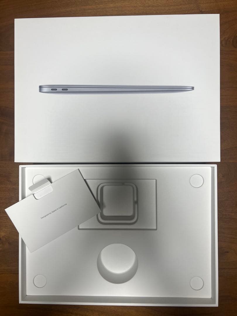 高性能❗️MacBook Air 2020 M1チップ 16GB　スペースグレイ