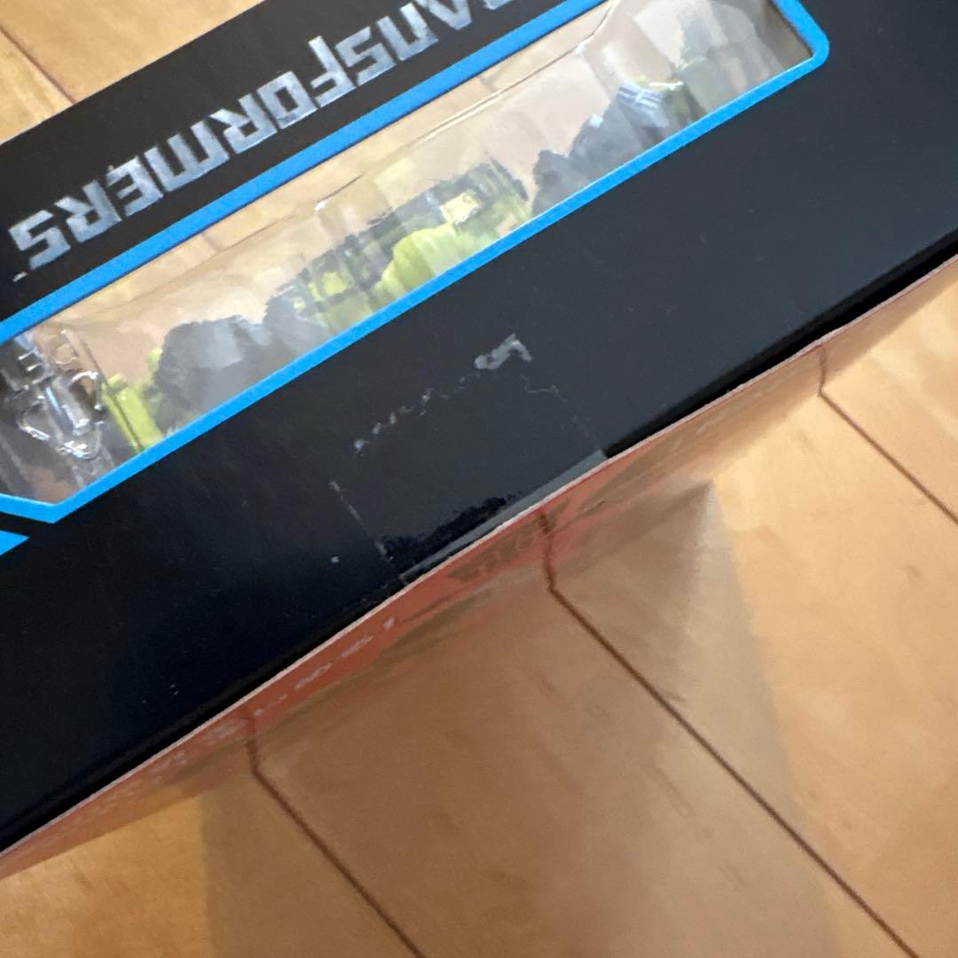 新品 SS-04 ラチェット　トランスフォーマー　スタジオシリーズ