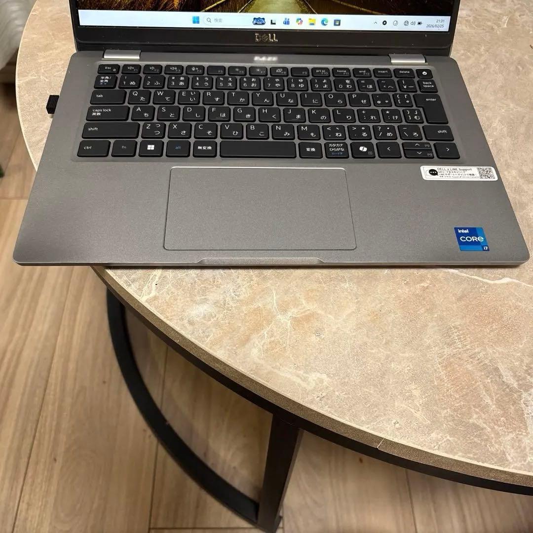 DELL Latitude 5330 Core i7 12世代 16Gb