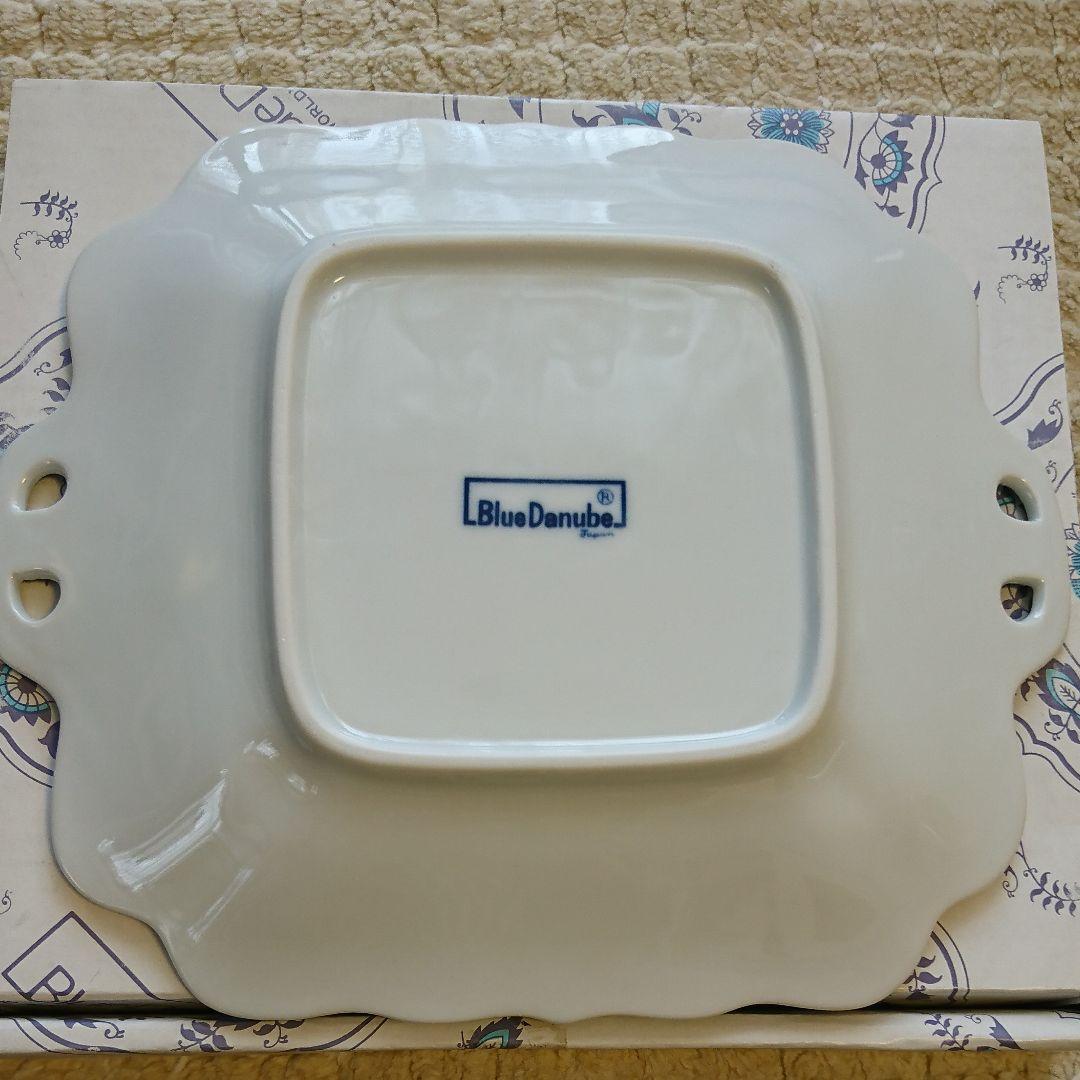最安値！日本製Blue Danube豪華でオシャレな中々無いデザインの皿！