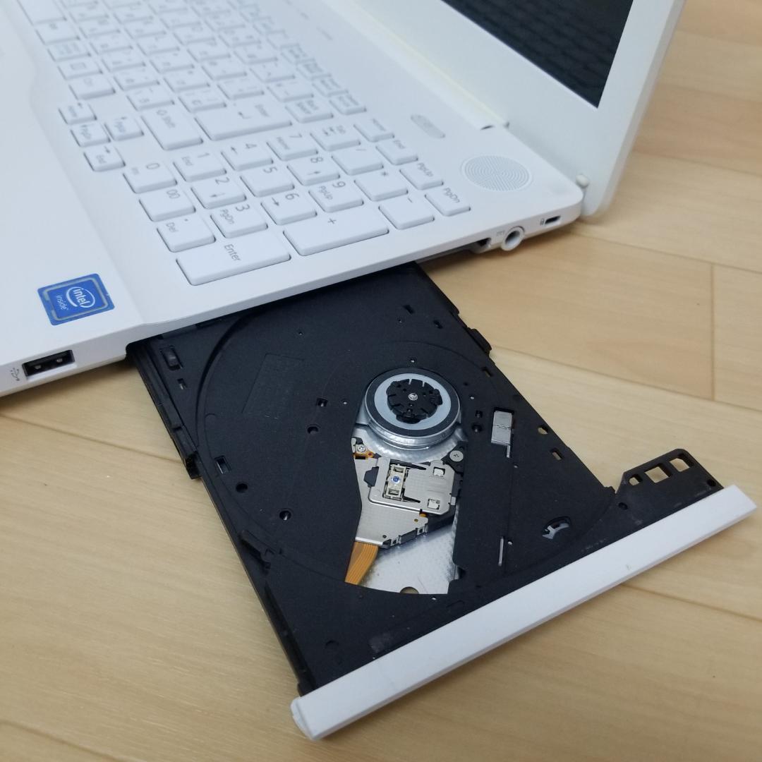 新品SSD Win11 DVD再生可 即使用可ノートPC 富士通 (E3323)