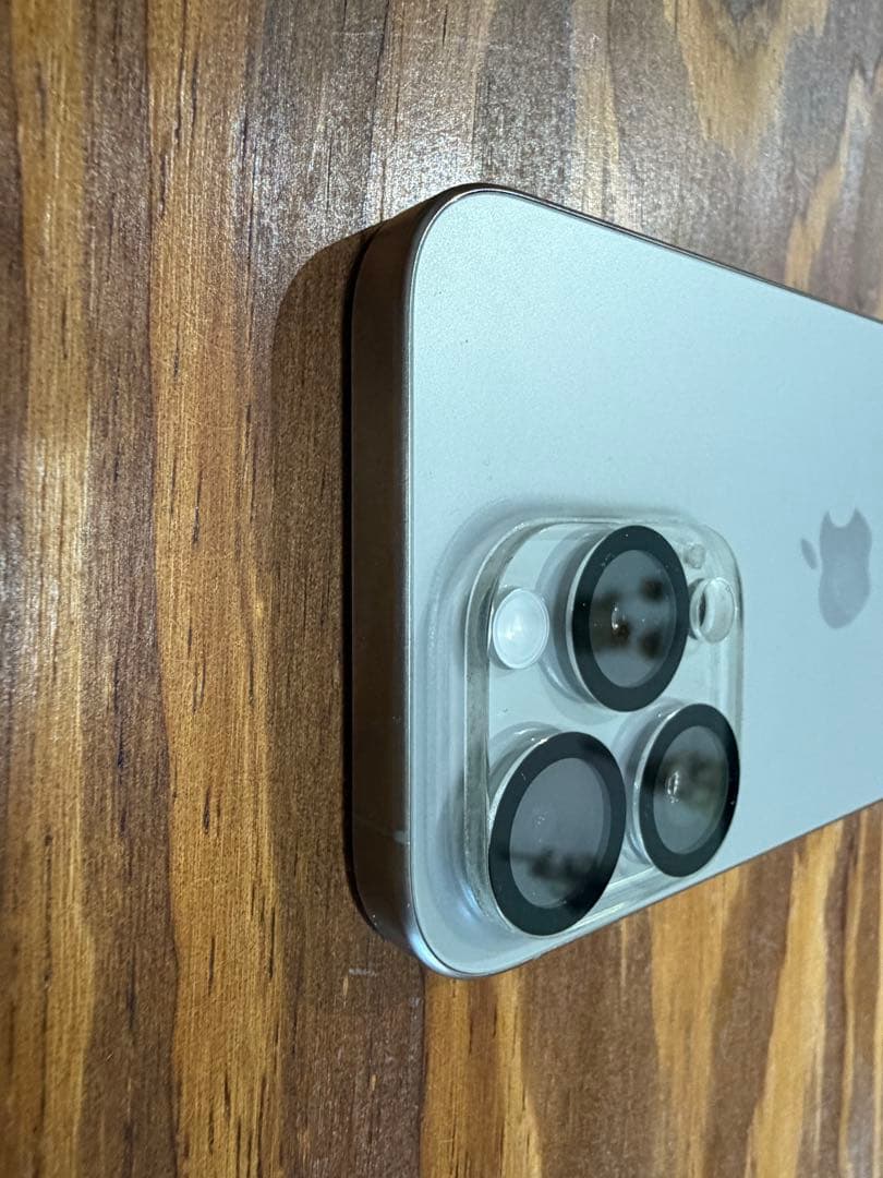 【いずいずー】iPhone15Pro natural titanium
