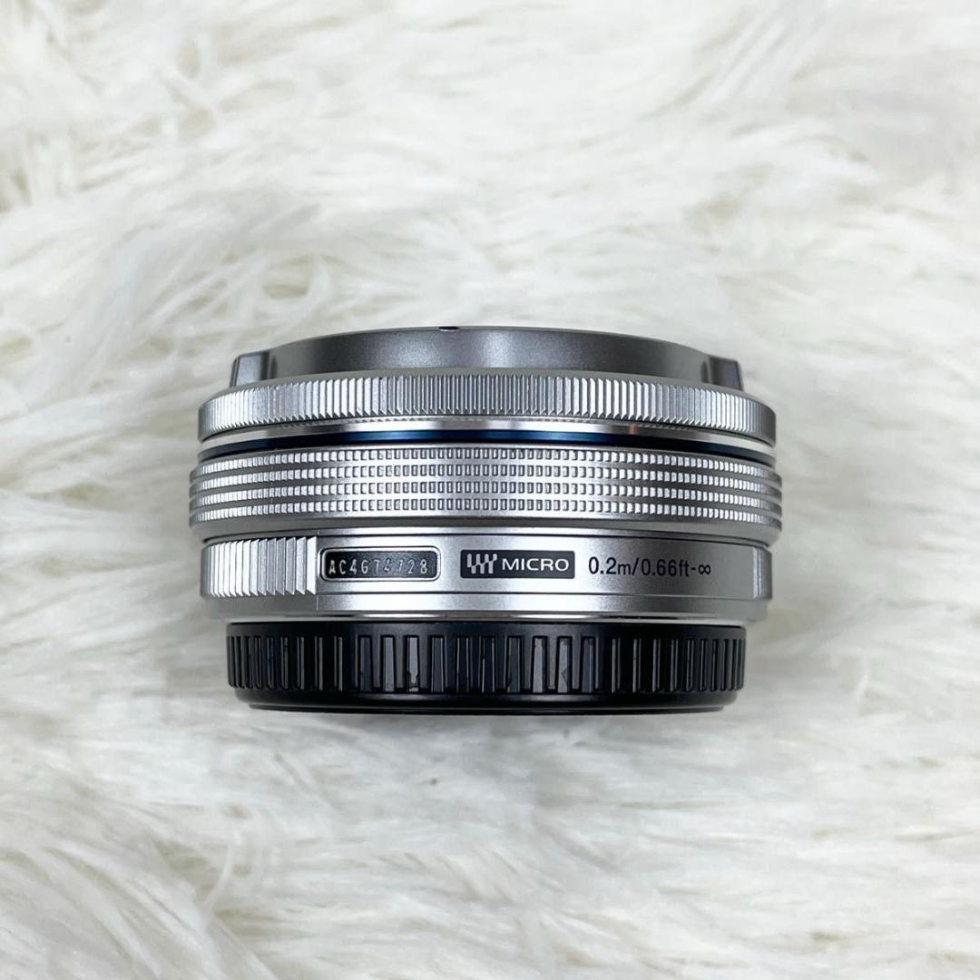 【ほぼ新品】OLYMPUS PEN E-PL9 EZダブルズームキット ホワイト