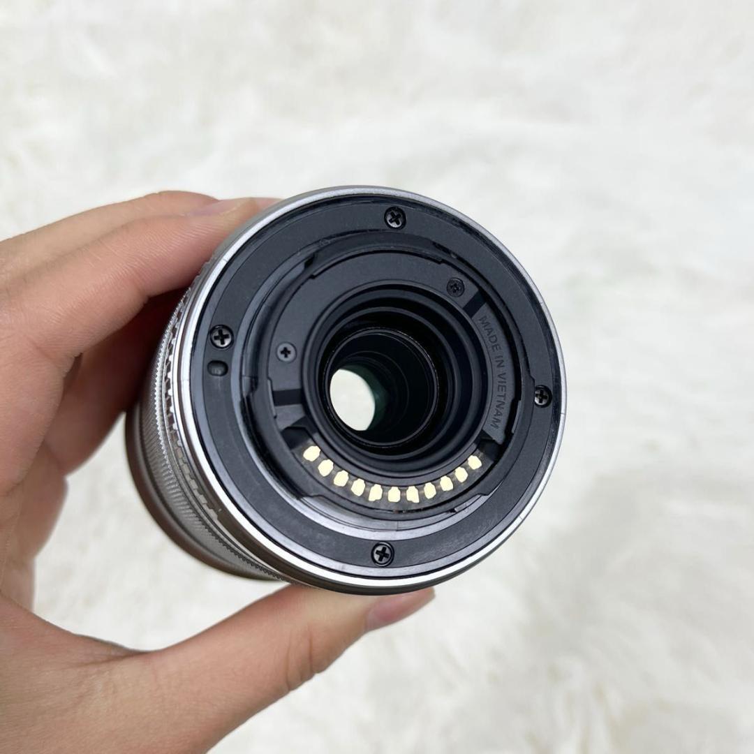 【ほぼ新品】OLYMPUS PEN E-PL9 EZダブルズームキット ホワイト