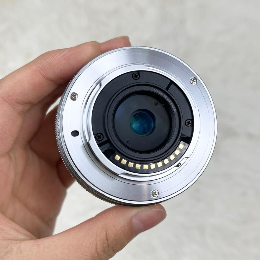 【ほぼ新品】OLYMPUS PEN E-PL9 EZダブルズームキット ホワイト