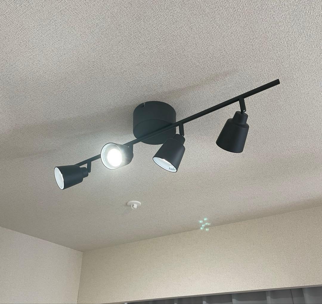 イケアクヌートボー シーリングスポットライト 4スポット