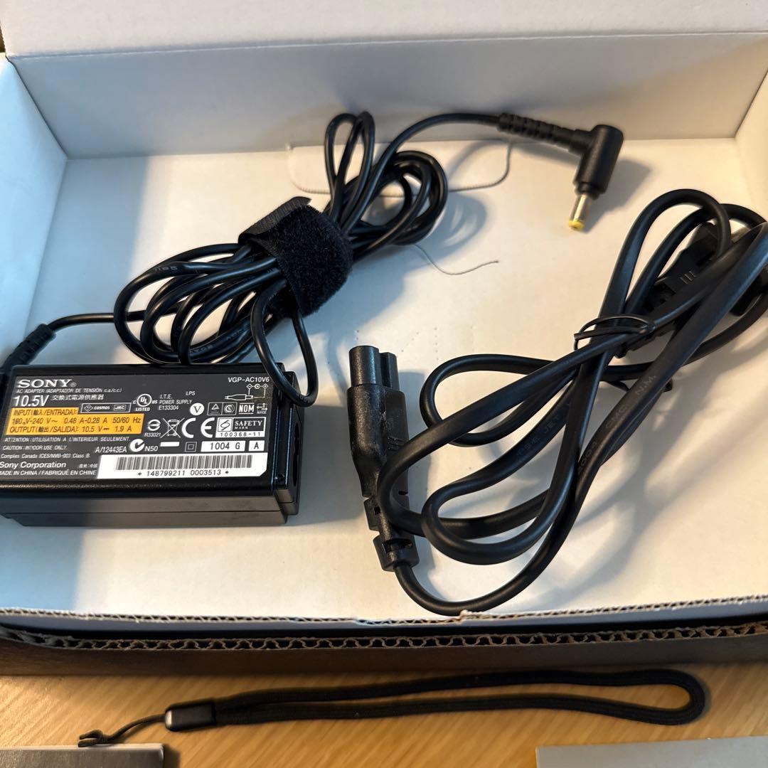 貴重品SONY VAIO type P VPCP11ALJ Windows7