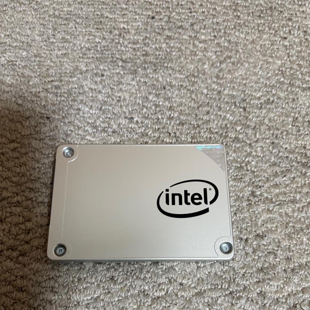Intel SSD 540s 480GB 2.5インチ（中古品）