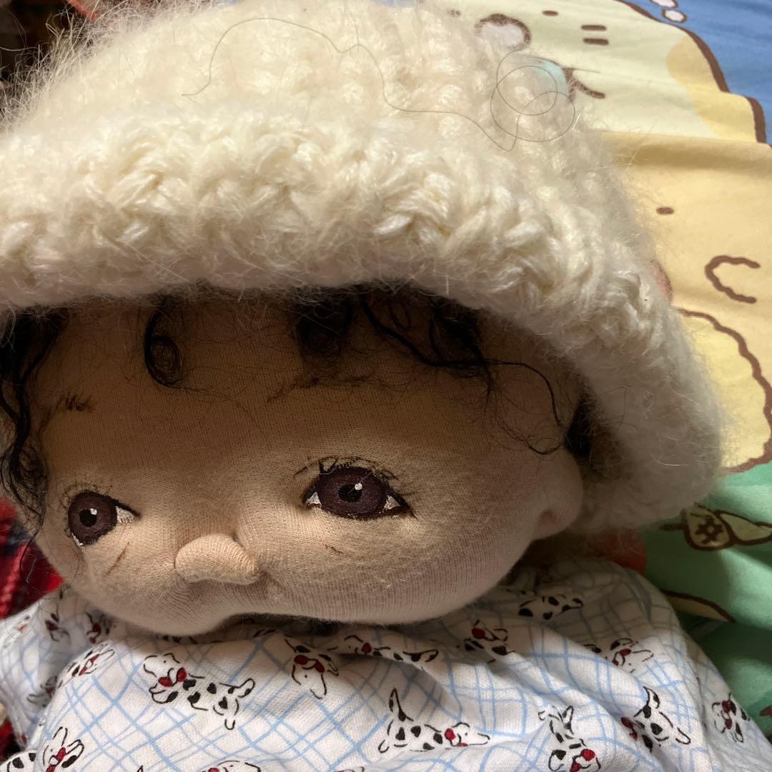 海外作家のお人形　サイン入り　一点物