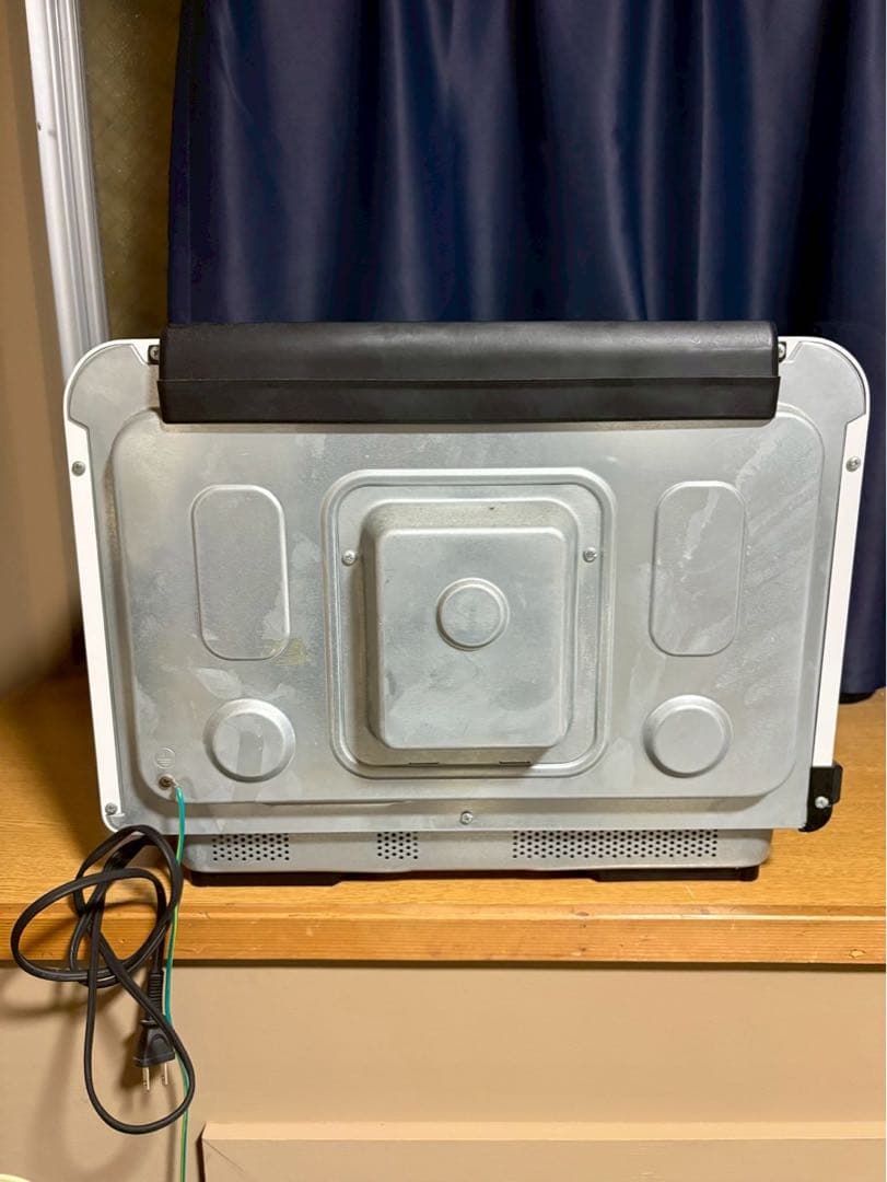 東芝　石窯ドーム オーブンレンジ　電子レンジ　 角皿 焼き網 ER-MD300