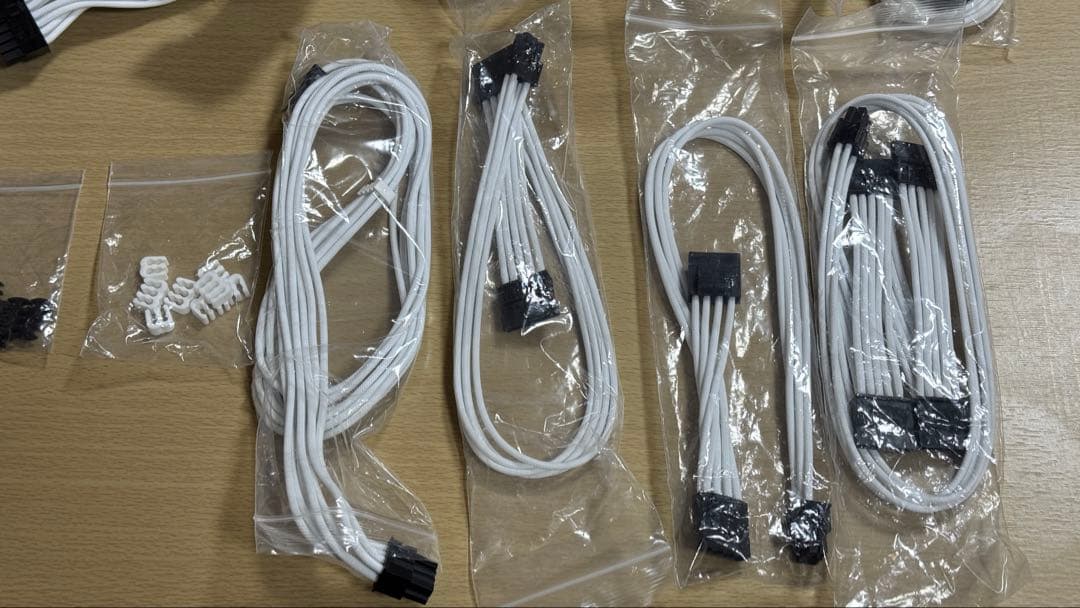 MSI MPG A1000G 電源ユニットCABLEMOD Ｃシリーズのセット