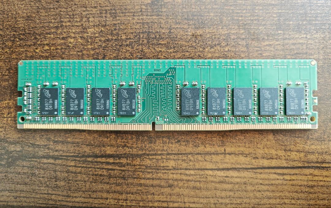 Micron Technology DDR4-2400 16GB メモリ
