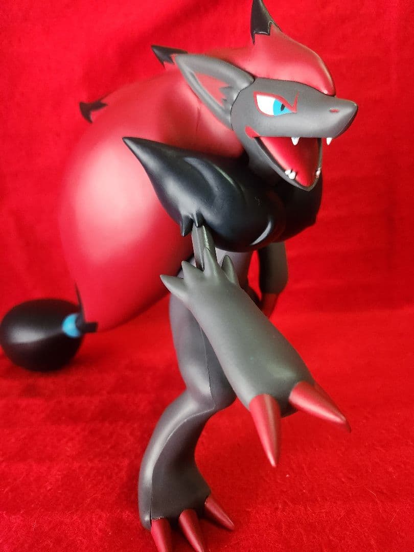 ゾロアーク　フィギュア　ポケモンわくわくポケットくじ２０１０　フィギュア賞