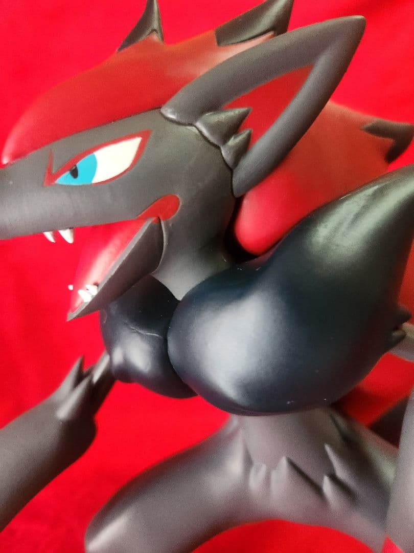 ゾロアーク　フィギュア　ポケモンわくわくポケットくじ２０１０　フィギュア賞