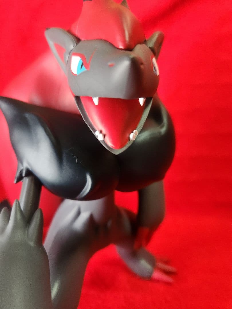 ゾロアーク　フィギュア　ポケモンわくわくポケットくじ２０１０　フィギュア賞