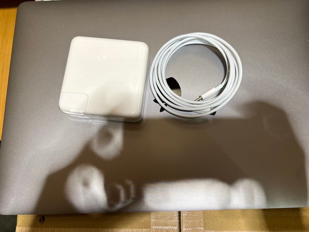 MacBook本体 Apple MacBook m1 2020